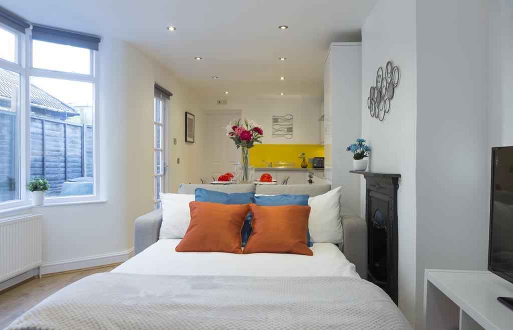 Charming Tower Bridge Apartment Londen Buitenkant foto