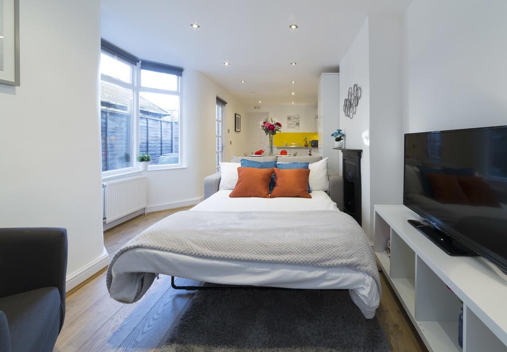 Charming Tower Bridge Apartment Londen Buitenkant foto